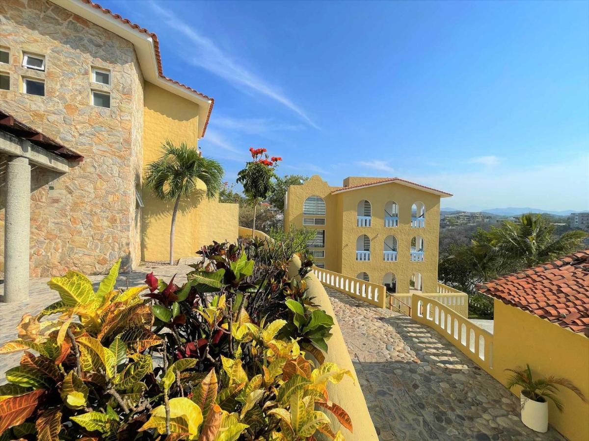 Villas & Resort Luz De Luna Santa Cruz Huatulco Bagian luar foto