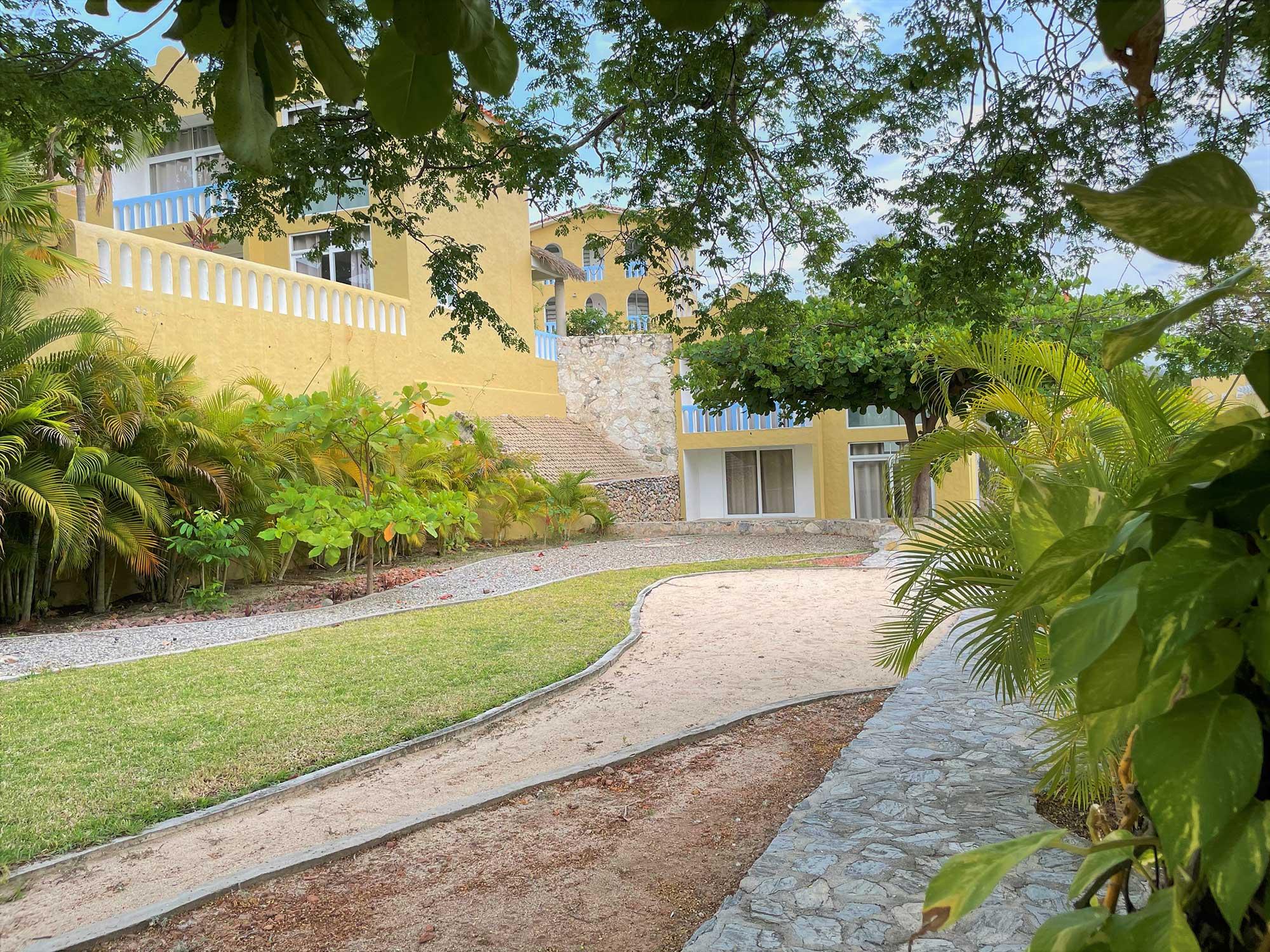 Villas & Resort Luz De Luna Santa Cruz Huatulco Bagian luar foto